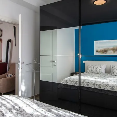Nala Apartment *